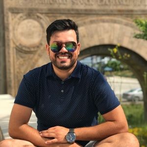 Meet your Posher, Talles